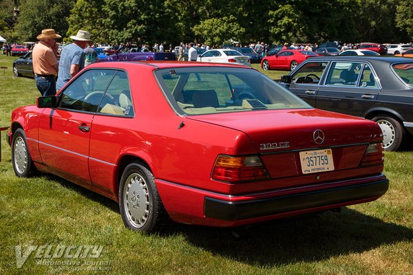 1992 Mercedes-Benz 300 CE 2d coupe