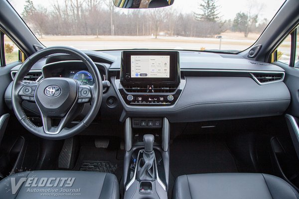 2024 Toyota Corolla Cross XSE Hybrid Interior