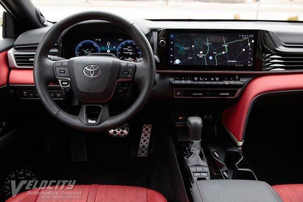 2025 Toyota Camry Instrumentation