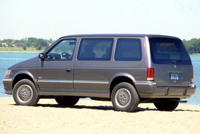 1991 Plymouth Voyager / Grand Voyager