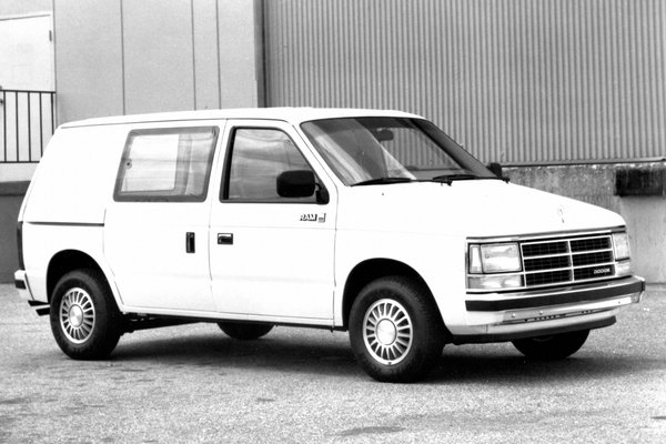 1987 Dodge Mini Ram Van