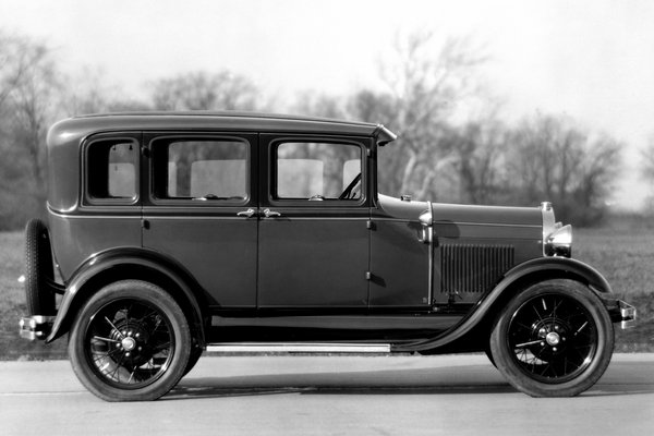 1929 Ford Model A 4d sedan