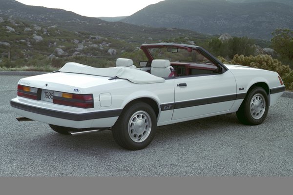 1985 Ford Mustang GT convertible
