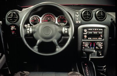 2001 Pontiac Aztek GT interior