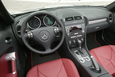 2005 Mercedes-Benz SLK350 Instrumentation
