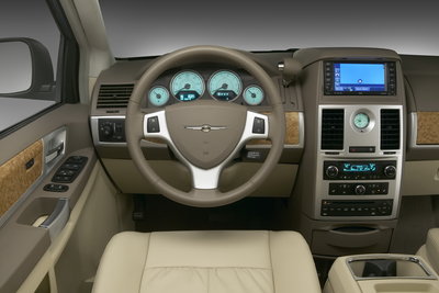 2008 Chrysler Town & Country Instrumentation