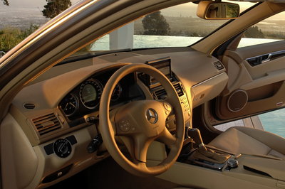 2008 Mercedes-Benz C-Class Luxury Interior