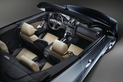 2009.5 Pontiac G6 Convertible Interior
