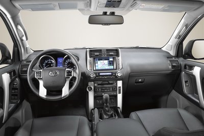 2010 Toyota Land Cruiser Instrumentation