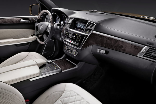 2013 Mercedes-Benz GL-Class Interior