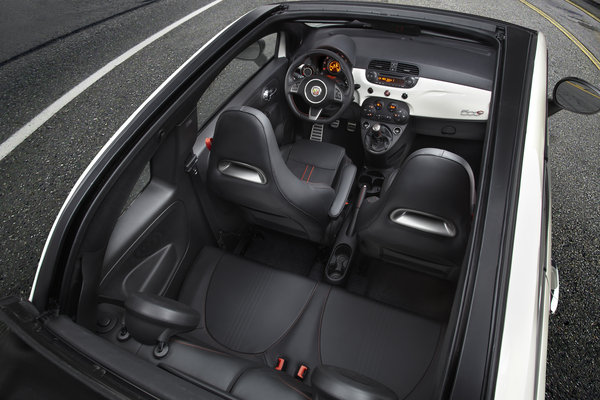 2013 Fiat 500 C Abarth Interior