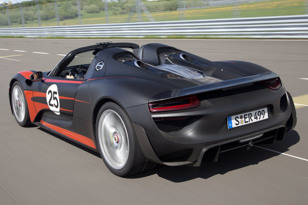 2014 Porsche 918 Spyder