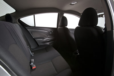 2012 Nissan Versa sedan Interior