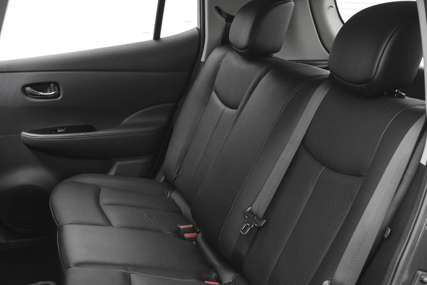 2013 Nissan Leaf Interior