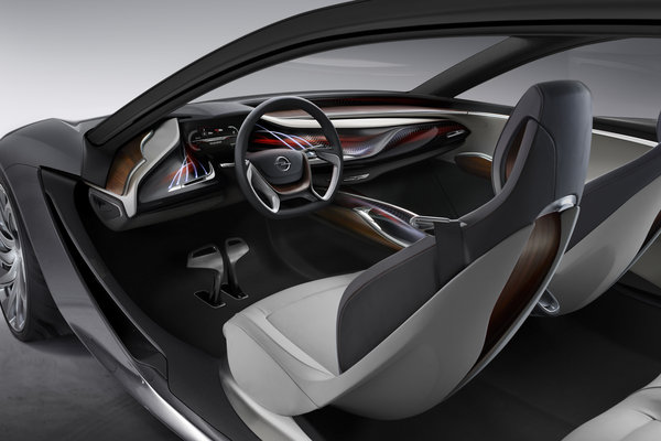 2013 Opel Monza Interior