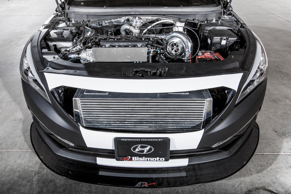 2014 Hyundai Sonata by Bisimoto Engineering Engine