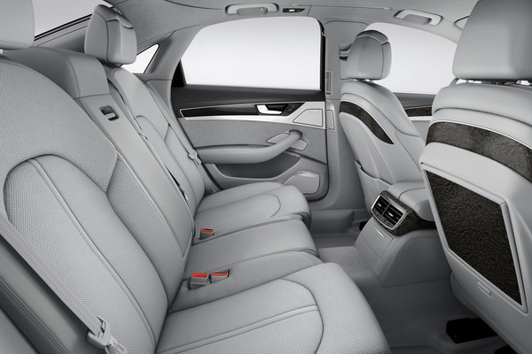 2015 Audi A8 hybrid Interior