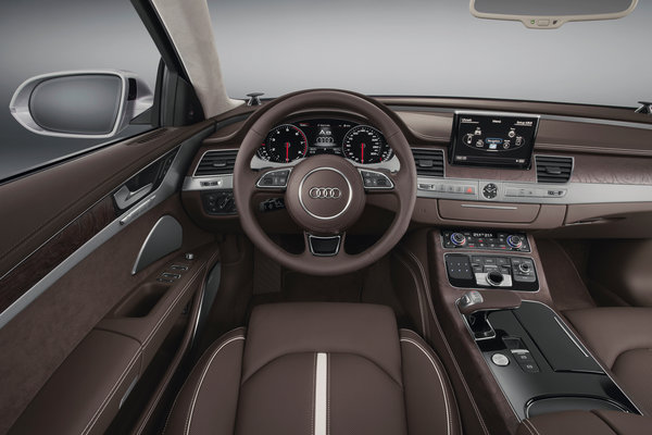 2015 Audi A8 Instrumentation