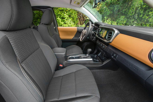 2016 Toyota Tacoma Access Cab Interior