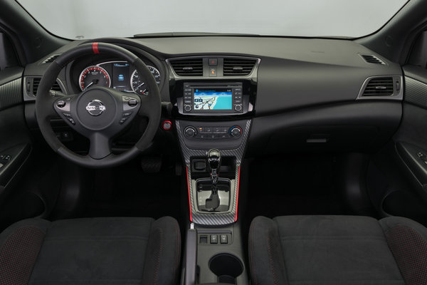 2017 Nissan Sentra NISMO Interior