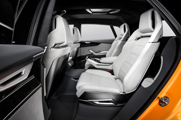 2017 Audi Q8 Sport Interior