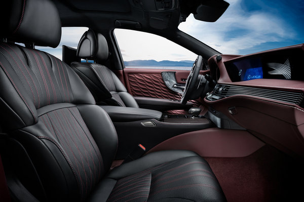 2018 Lexus LS 500h Interior