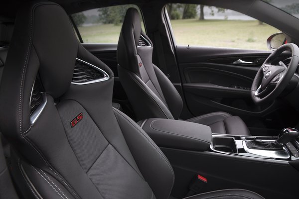 2018 Buick Regal Sportback GS Interior