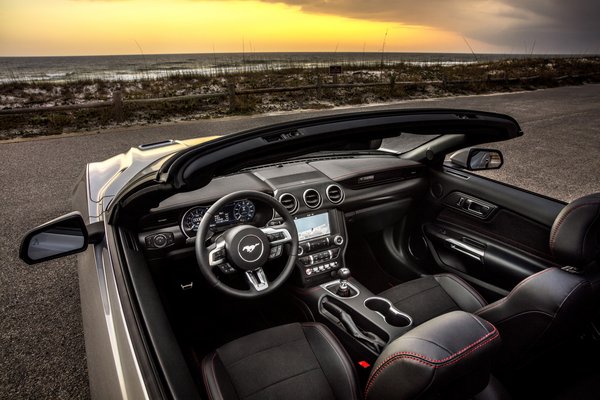 2019 Ford Mustang California Special convertible Interior