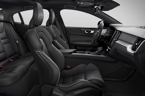 2019 Volvo S60 R-Design Interior