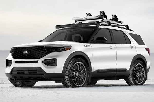 2019 Ford Explorer Limited Hybrid by Blood Type Racing