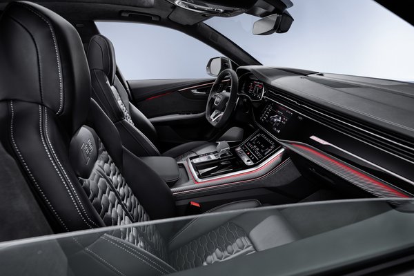 2020 Audi RS Q8 Interior