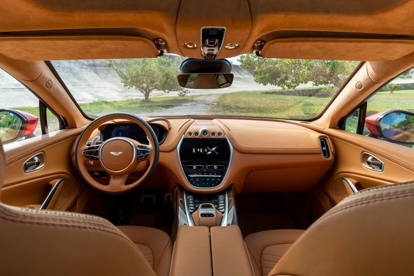 2020 Aston Martin DBX Interior