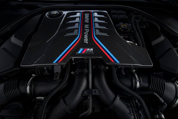 2020 BMW 8-Series M8 Competition Coupe Engine