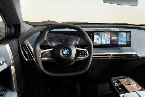 2020 BMW iX Instrumentation