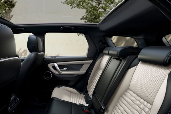 2020 Land Rover Discovery Sport Interior