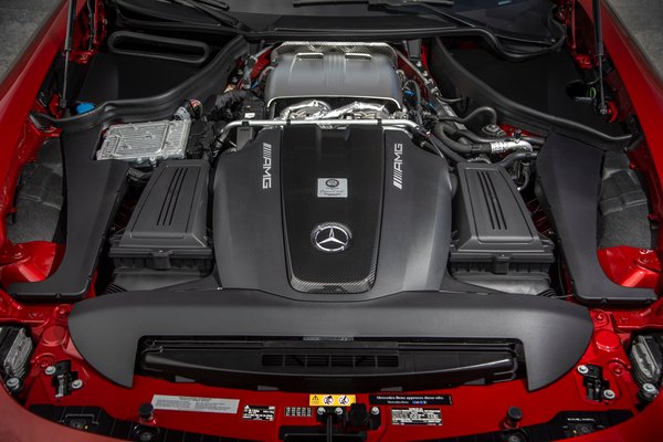 2020 Mercedes-Benz AMG GT C coupe Engine
