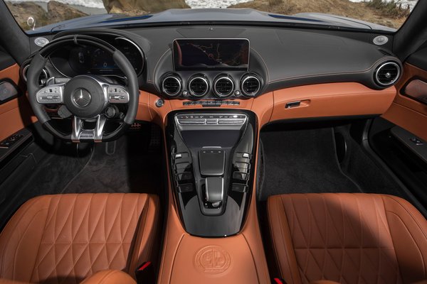 2020 Mercedes-Benz AMG GT C  Roadster Interior