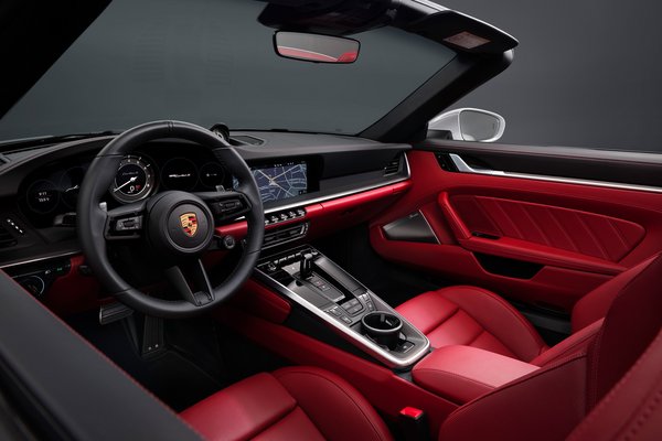 2021 Porsche 911 Turbo S Cabriolet Interior