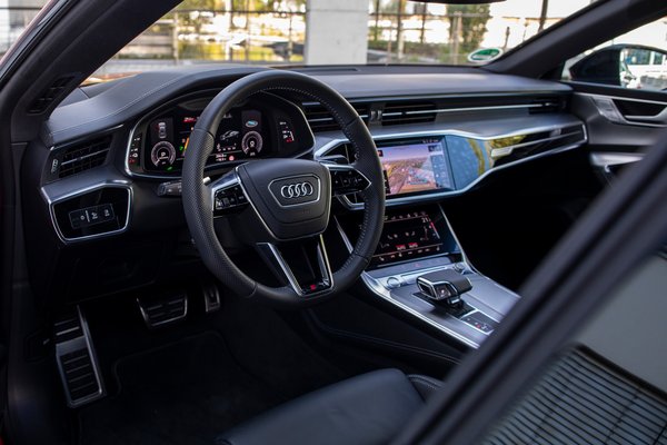 2021 Audi A7 55 TFSI e Interior