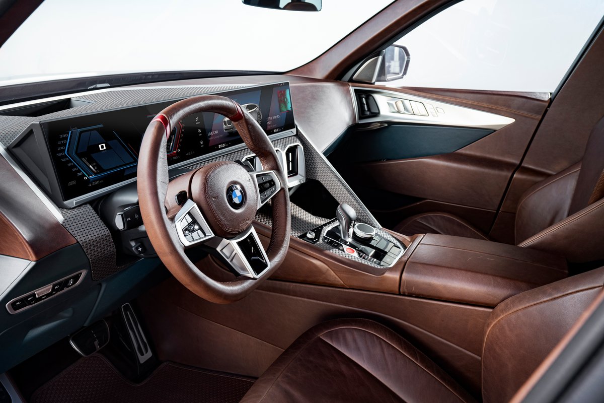 2024 BMW XM pictures