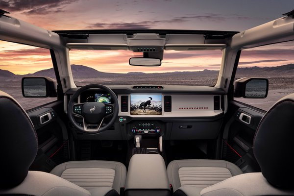 2021 Ford Bronco 4d Interior