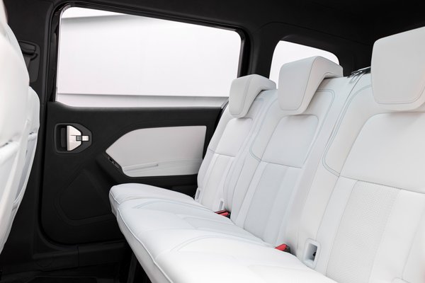 2021 Mercedes-Benz Concept EQT Interior