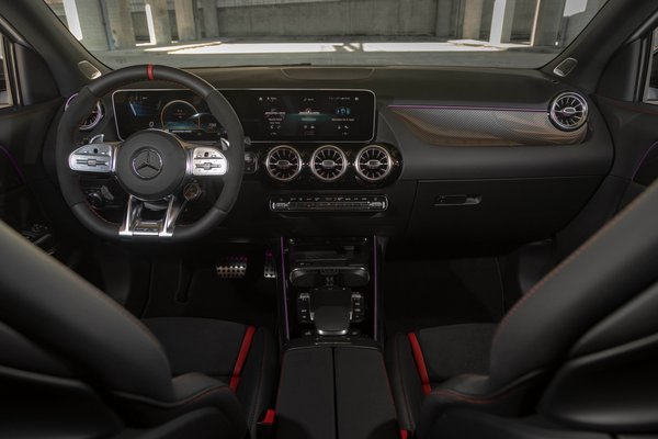 2021 Mercedes-Benz GLA-Class GLA 45 AMG Interior