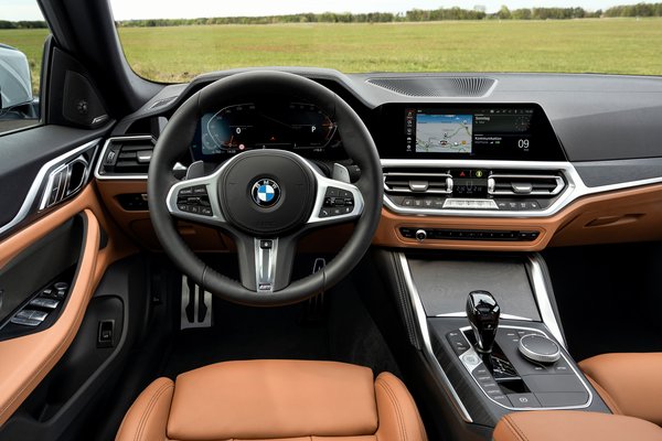 2022 BMW 4-Series 430i Gran Coupe Instrumentation