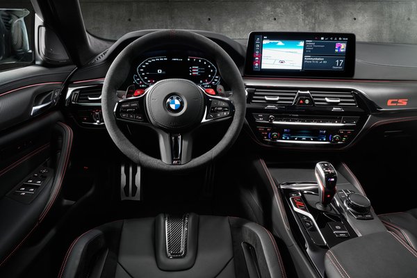 2022 BMW 5-Series M5 CS Instrumentation