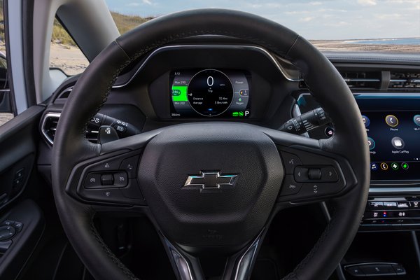 2022 Chevrolet Bolt EV Instrumentation