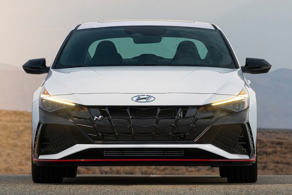2022 Hyundai Elantra N sedan
