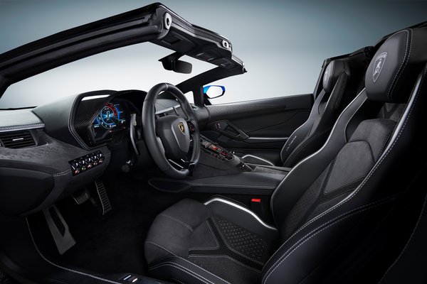 2022 Lamborghini Aventador  LP 780-4 Ultimae Roadster Interior