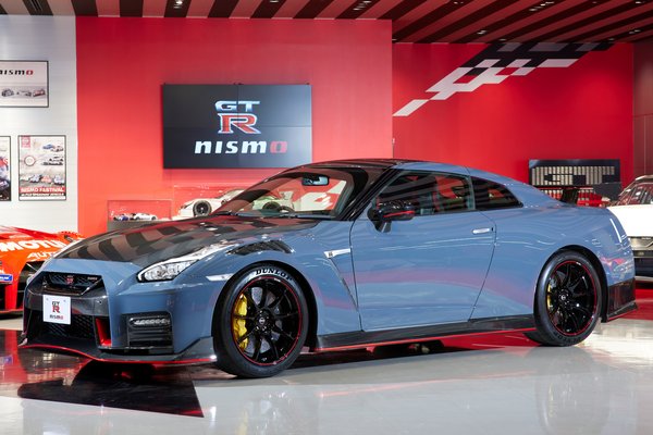 2021 Nissan GT-R NISMO Special Edition (RHD model)