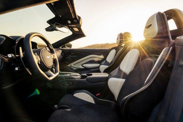 2023 Aston Martin Vantage V12 Roadster Interior